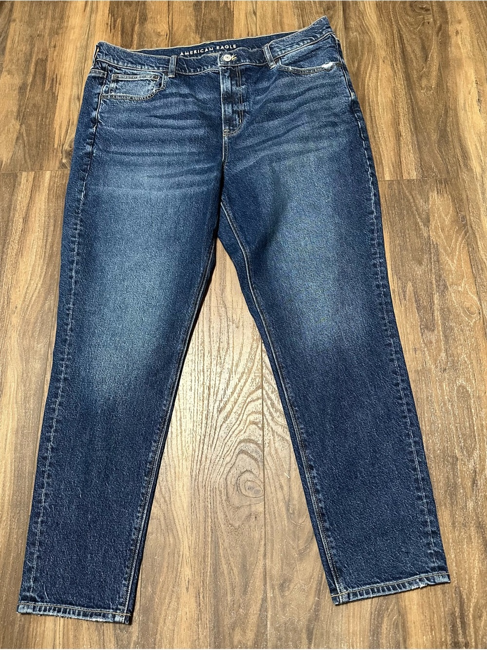 American Eagle Jeans Women’s Size 18 Blue Denim Mom Tapered High Rise Stretch